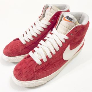 ナイキ(NIKE)の美品25.5NIKE ナイキ ブレザーミッドスエード ヴィンテージ 赤 867(スニーカー)