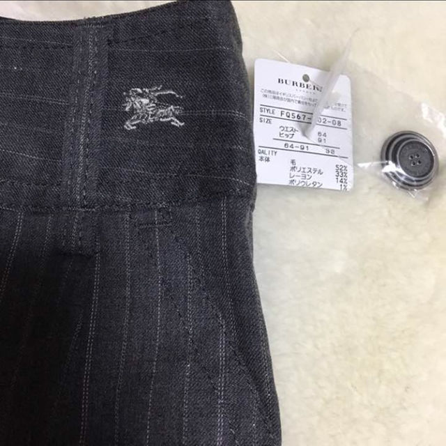 BURBERRY BLUE LABEL(バーバリーブルーレーベル)の【新品】バーバリー ブルーレーベル パンツ♡ レディースのパンツ(ハーフパンツ)の商品写真