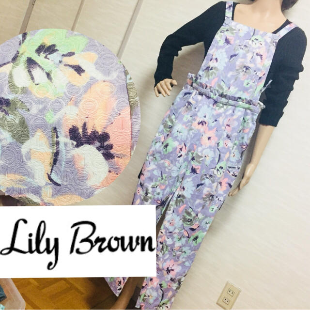 Lily Brown(リリーブラウン)の❤️美品❤️ Lily brown 花柄 オーバーオール snidel  系 レディースのパンツ(サロペット/オーバーオール)の商品写真