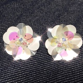 SWAROVSKIcrystal×FLOWER(ピアス)