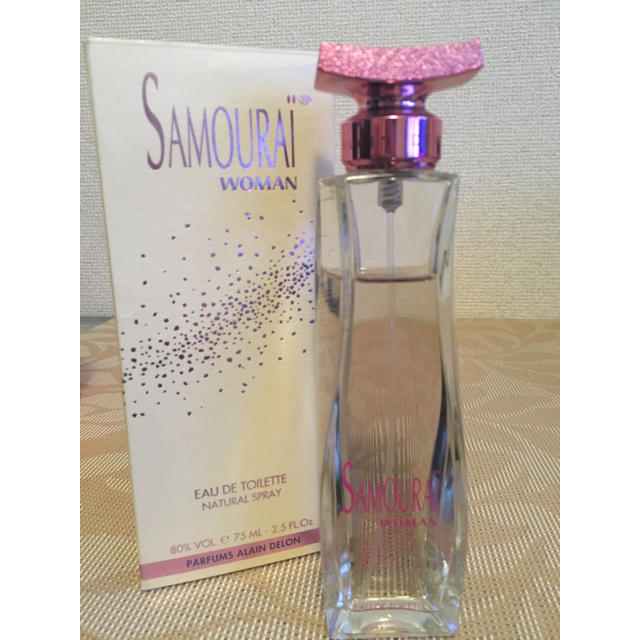 SAMOURAI(サムライ)のサムライwoman75ml コスメ/美容の香水(香水(女性用))の商品写真