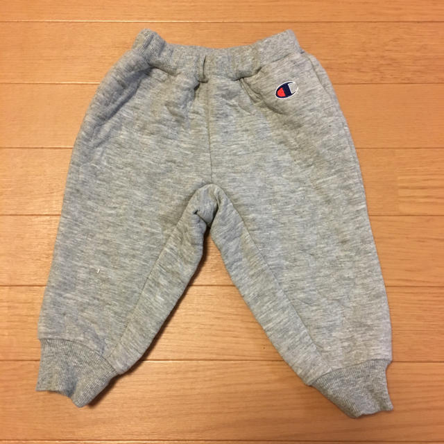 Champion(チャンピオン)のチャンピオンスウェットパンツ キッズ/ベビー/マタニティのベビー服(~85cm)(パンツ)の商品写真