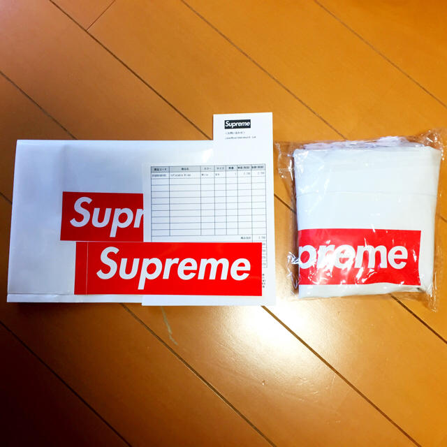 supreme バルーン 飛行船 風船 1