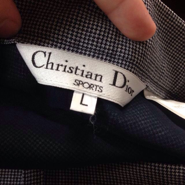 Christian Dior(クリスチャンディオール)の値下げ！！ChristianDior レディースのパンツ(ハーフパンツ)の商品写真