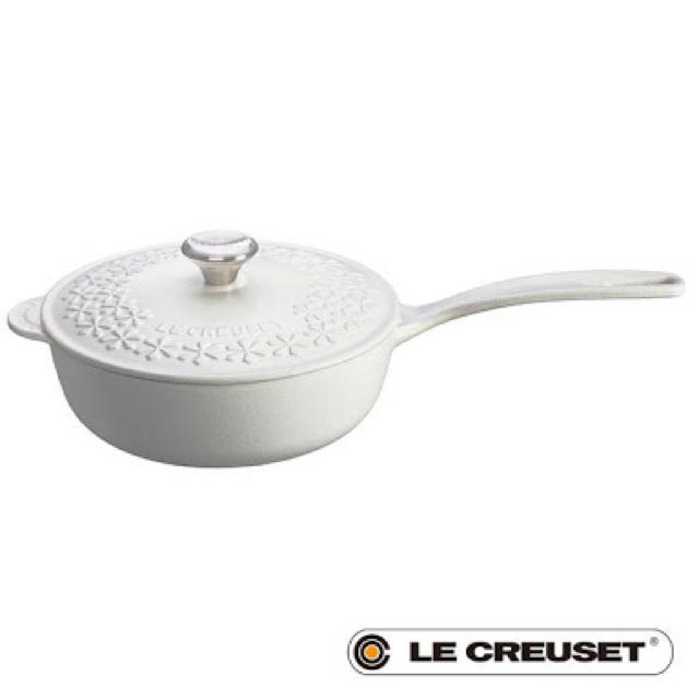 LE CREUSET - 新品 ルクルーゼ ソーシエ 21cm フラワーレリーフ