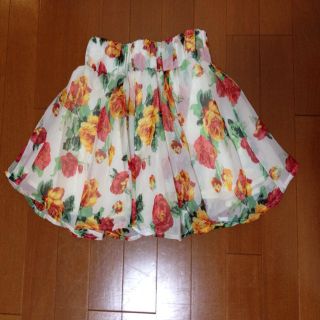 花柄シフォンフレアスカート(ミニスカート)