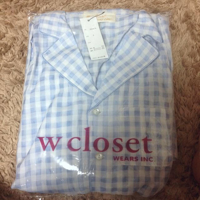 w closet(ダブルクローゼット)のオフショルダーワンピース レディースのワンピース(ひざ丈ワンピース)の商品写真