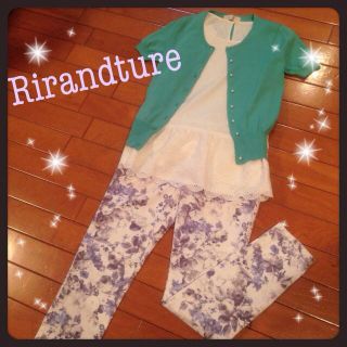 リランドチュール(Rirandture)のリランドチュール花柄パンツ♡(カジュアルパンツ)