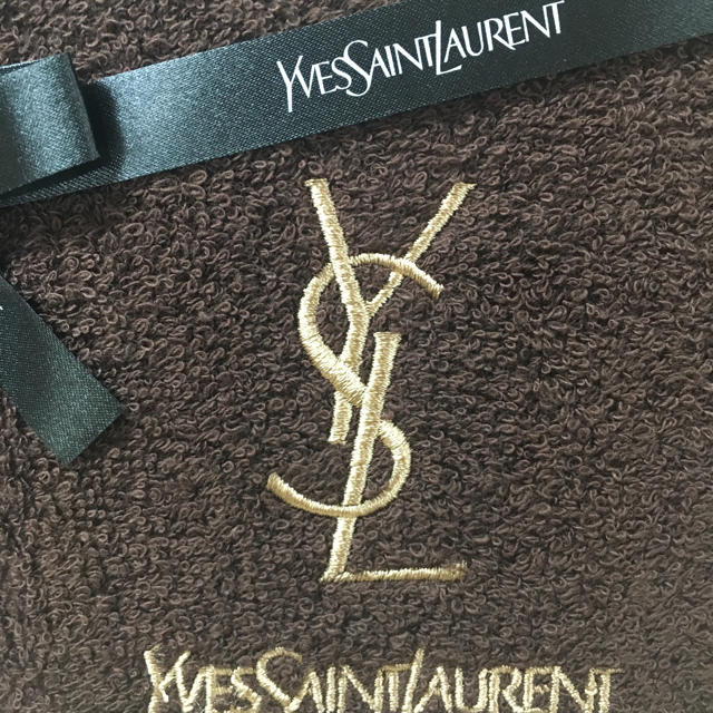 Saint Laurent(サンローラン)のイヴ・サンローラン ゲストタオルセット 新品未使用 インテリア/住まい/日用品の日用品/生活雑貨/旅行(タオル/バス用品)の商品写真