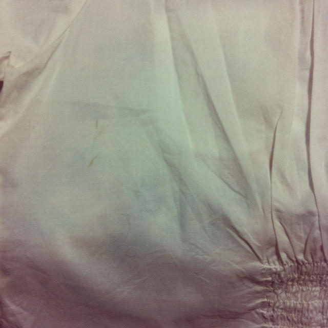 JOURNAL STANDARD(ジャーナルスタンダード)のFramework 白シャツ レディースのトップス(シャツ/ブラウス(半袖/袖なし))の商品写真