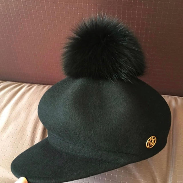ファー付きキャスケット/ブラック レディースの帽子(キャスケット)の商品写真