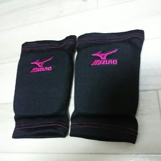 ミズノ(MIZUNO)のバレーボール膝サポーター　ジュニア用(バレーボール)