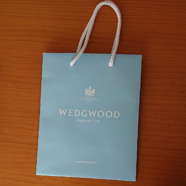 WEDGWOOD(ウェッジウッド)の新品  ショップ紙袋  WEDGWOOD レディースのバッグ(ショップ袋)の商品写真