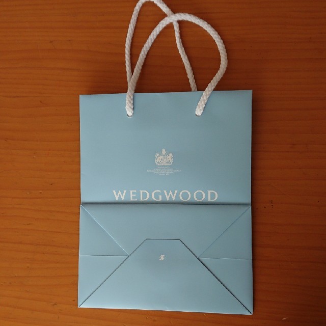 WEDGWOOD(ウェッジウッド)の新品  ショップ紙袋  WEDGWOOD レディースのバッグ(ショップ袋)の商品写真