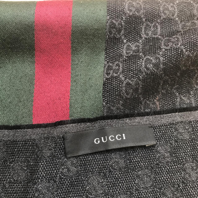 Gucci ストール の通販 by まいちゃん's shop｜グッチならラクマ - GUCCI マフラー 最新作好評