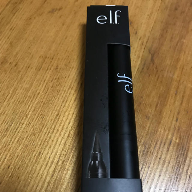 elf(エルフ)の新品、未開封 elfアイライナー コスメ/美容のベースメイク/化粧品(アイライナー)の商品写真
