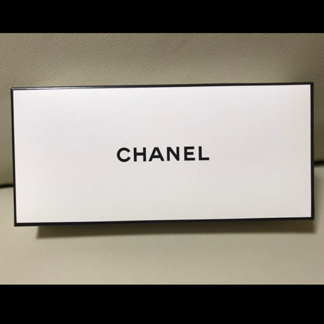 CHANEL(シャネル)のCHANEL 石けん&香水セット コスメ/美容のボディケア(ボディソープ/石鹸)の商品写真