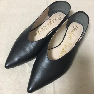 ラボキゴシワークス(RABOKIGOSHI works)の【美品】ブリジットバーキン Vカットバブーシュ/スリッポン/パンプス 36(スリッポン/モカシン)