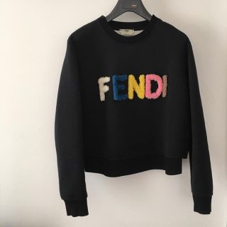 FENDI フリル クイーン スウェット