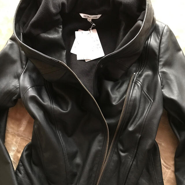 HELMUT LANG - 新品✨今期物17AW！フーデットラムレザーブルゾンの通販