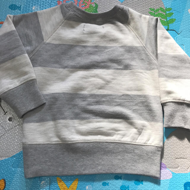 トレーナー 90 裏起毛 キッズ/ベビー/マタニティのキッズ服男の子用(90cm~)(Tシャツ/カットソー)の商品写真