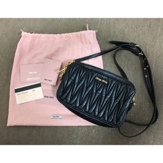 専用　　早い者勝ち【美品】miumiuデニムマトラッセ　ショルダーバック