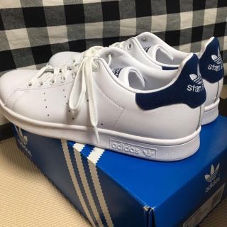 アディダス(adidas)の【新品】adidas スタンスミス（ネイビーブルー:27.5㎝、28.0㎝）(スニーカー)