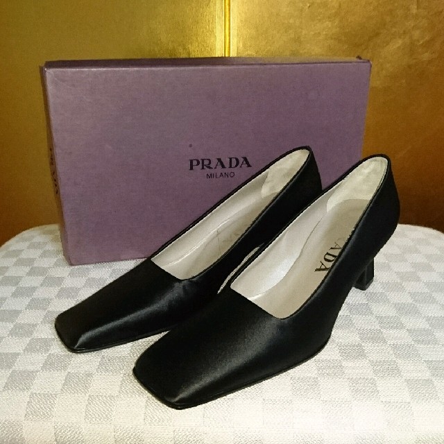 PRADA - プラダ PRADA 未使用 サテン スクエアトゥヒールの通販 by