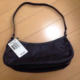 レスポートサック(LeSportsac)のレスポ ルル ミニショルダーバッグ 黒(ショルダーバッグ)