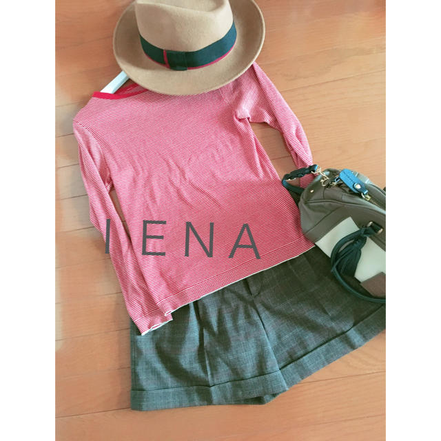 IENA(イエナ)の*美品*イエナ *赤*長袖フレンチボーダー*サイズS レディースのトップス(カットソー(長袖/七分))の商品写真