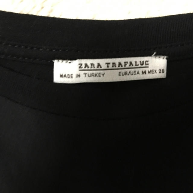 ZARA(ザラ)の《ZARA》Aライントップス レディースのトップス(カットソー(長袖/七分))の商品写真