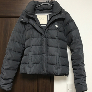 アバクロンビーアンドフィッチ(Abercrombie&Fitch)の1616様専用 美品 アバクロンビー&フィッチ チャコールグレー M ダウン (ダウンジャケット)