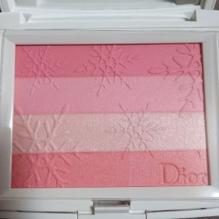 クリスチャンディオール(Christian Dior)の【Dior】スノーフレッシュブラッシュ【001限定品】(チーク)