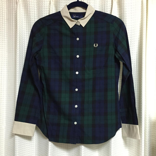 FRED PERRY(フレッドペリー)のシャツ レディースのトップス(シャツ/ブラウス(長袖/七分))の商品写真