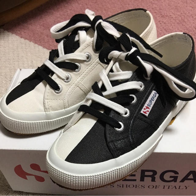 SUPERGA(スペルガ)のスペルガ 22.5㎝ レディースの靴/シューズ(スニーカー)の商品写真