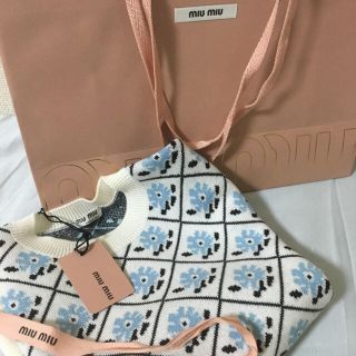 ミュウミュウ(miumiu)のmiumiu AW 新作半袖ニット(ニット/セーター)