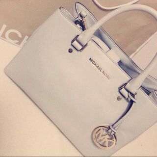 マイケルコース(Michael Kors)のマイケルコースバック(ハンドバッグ)