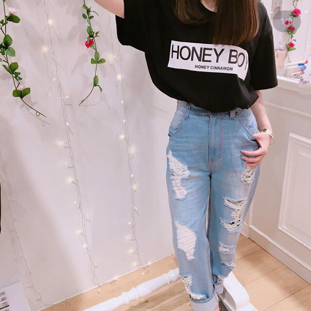 Honey Cinnamon(ハニーシナモン)の【HoneyCinnamon】ダメージデニムパンツ レディースのパンツ(デニム/ジーンズ)の商品写真