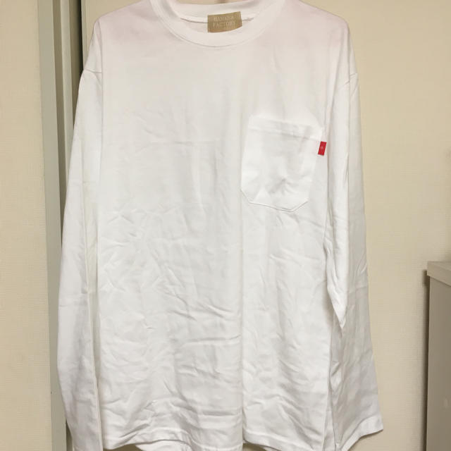 LOWRYS FARM(ローリーズファーム)の白ロンT レディースのトップス(Tシャツ(長袖/七分))の商品写真