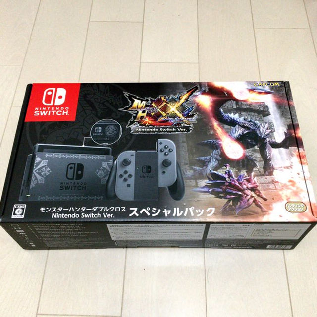 ゲームソフト/ゲーム機本体Nintendo Switch モンハン同梱スペシャルパック 美品