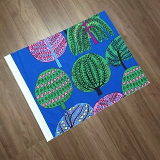 マリメッコ(marimekko)のマリメッコ  イソイサンプータルハ  ファブリック(ファブリック)