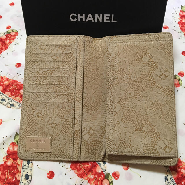 CHANEL(シャネル)のレア☆ CHANEL シャネル 財布 レディースのファッション小物(財布)の商品写真