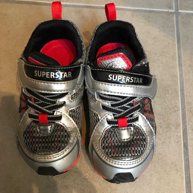 SUPERSTAR(スーパースター)のムーンスター  バネの力 靴 キッズ/ベビー/マタニティのキッズ靴/シューズ(15cm~)(スニーカー)の商品写真