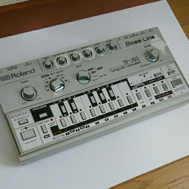 【値下げしました】TB-303のサムネイル