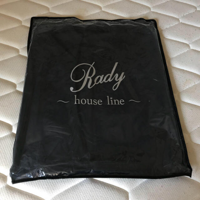 新作HOT Rady Radyホテルシリーズラグマットの通販 by MK|レディー