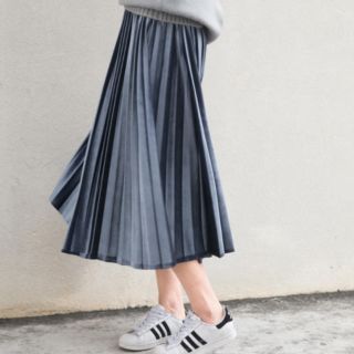 ザラ(ZARA)の再再入荷♡ベロアプリーツスカート(ひざ丈スカート)