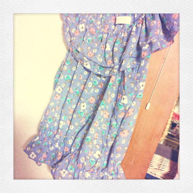 w closet(ダブルクローゼット)のw closet♡襟フリフリtops レディースのトップス(シャツ/ブラウス(半袖/袖なし))の商品写真