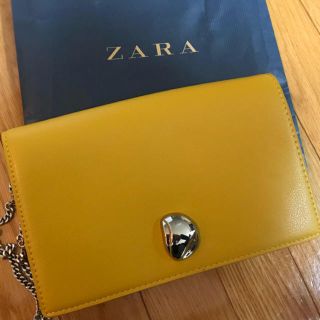 ザラ(ZARA)のZARA チェーンバック (クラッチバッグ)