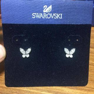 スワロフスキー(SWAROVSKI)のスワロフスキー ピアス 正規品(ピアス)