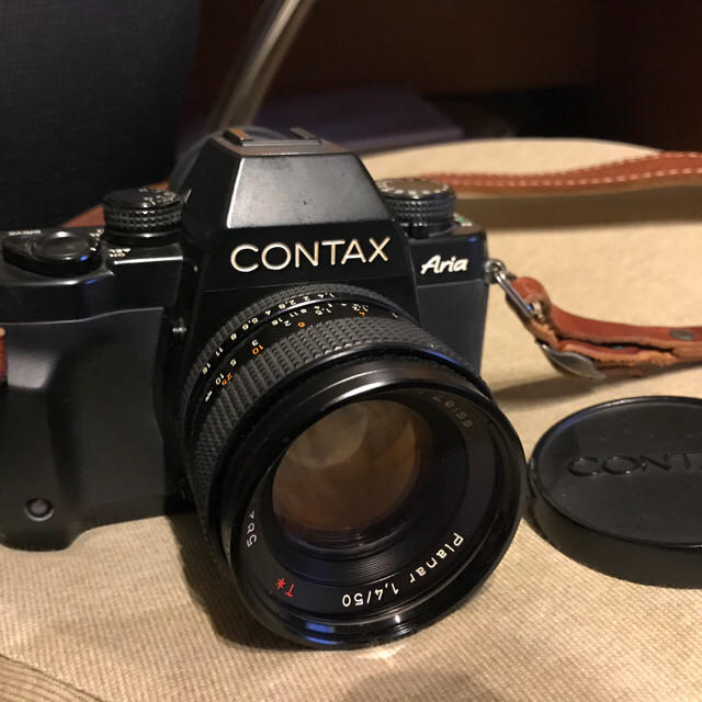 CONTAX Aria +  Planar 50mm/f1.4 セット  スマホ/家電/カメラのカメラ(フィルムカメラ)の商品写真